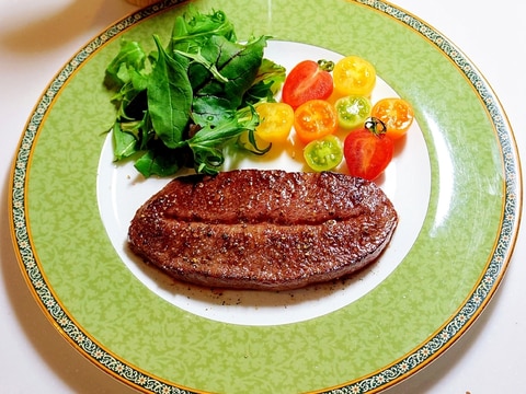 弱火で焼くという新常識!和牛ミスジステーキ